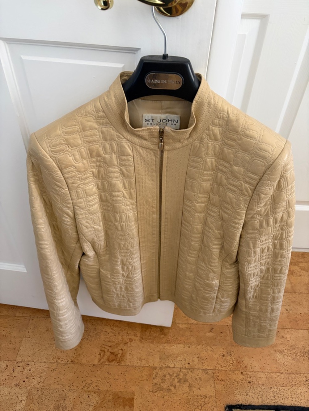 St. John Beige Leather Quilted Zip-Front Jacket size 8